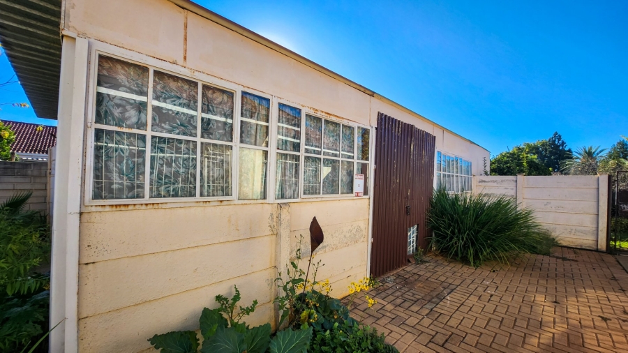 4 Bedroom Property for Sale in Meiringspark North West
